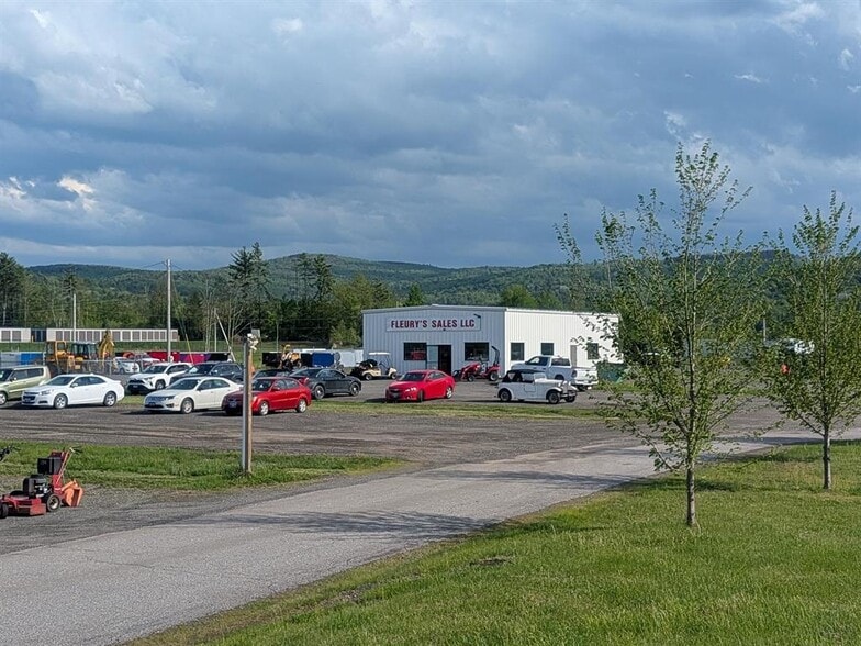 More Photos Of 926 John Stark Hwy, Newport General Retail For Sale