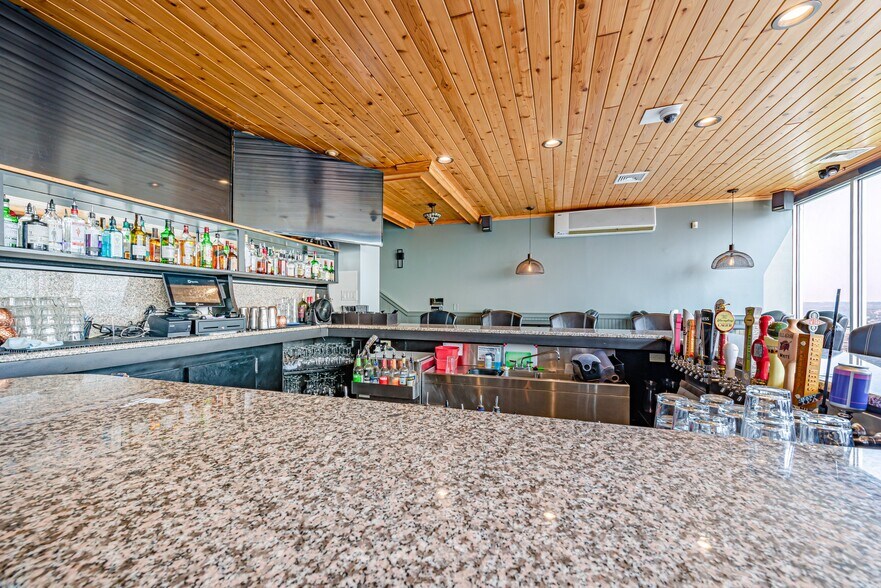 More Photos Of 1212 Grandview Ave, Pittsburgh Restaurant For Sale