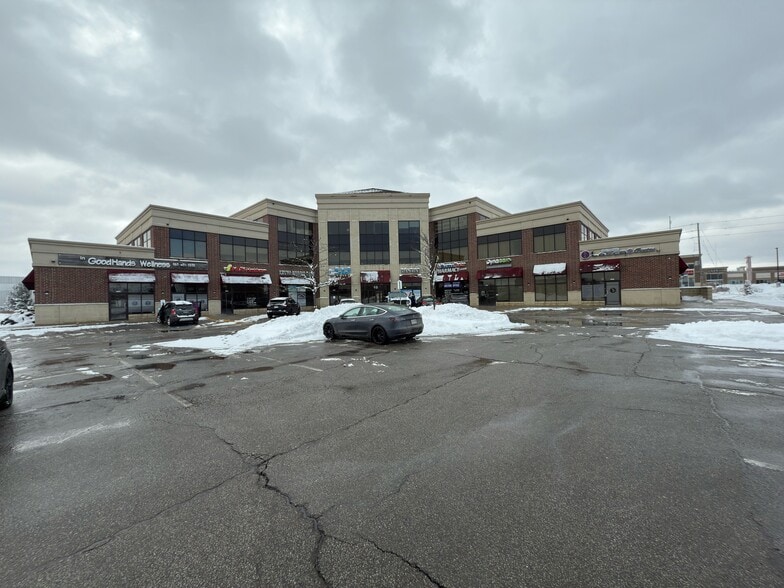 More Photos Of 20 Cottrelle Blvd, Brampton Restaurant For Sale