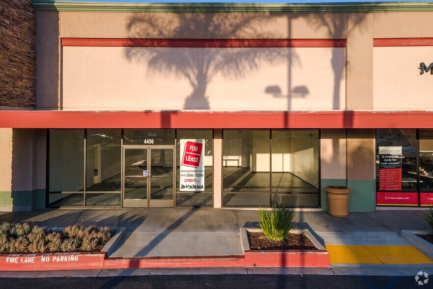 More Photos Of 4516-4550 Atlantic Ave, Long Beach Unknown For Lease