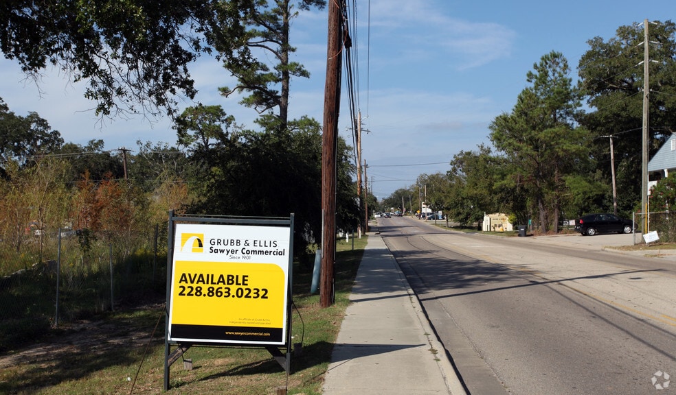 Primary Photo Of 2006 Government St, Ocean Springs Land For Sale