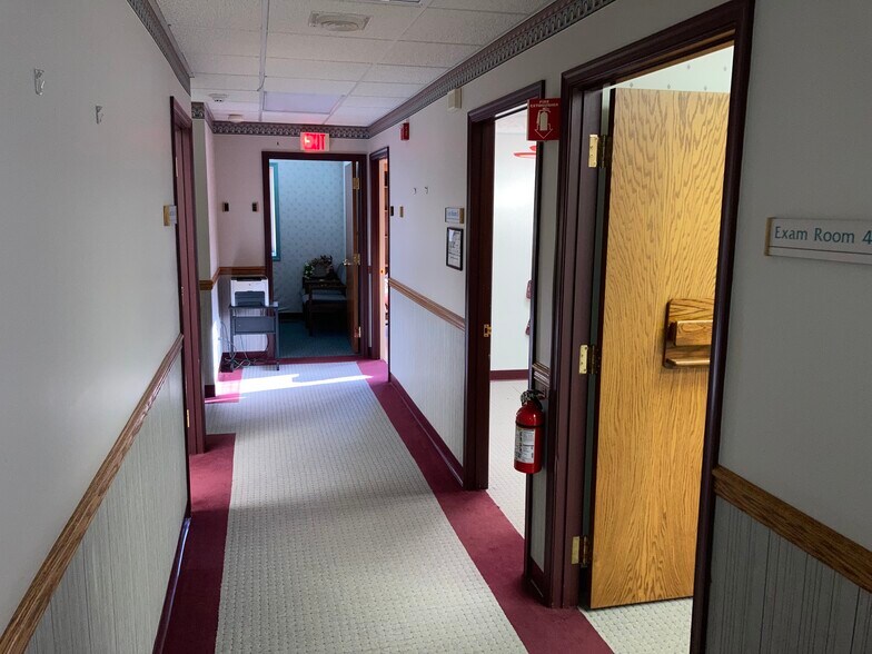 More Photos Of 700 Coventry Dr, Phillipsburg Medical For Sale
