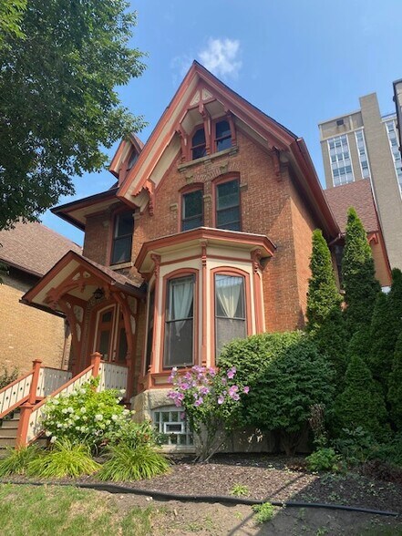 More Photos Of , Milwaukee Multifamily For Sale