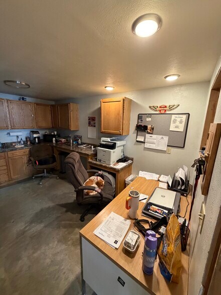 More Photos Of 11806 Main St, Centertown Flex For Sale