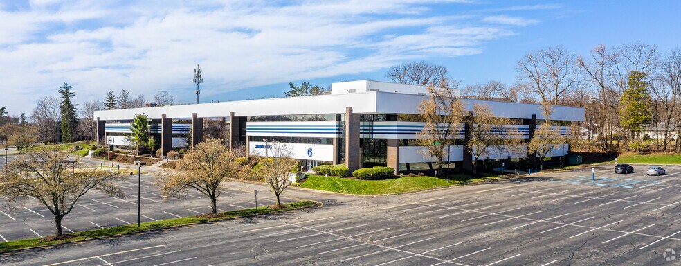 More Photos Of 4 Century Dr, Parsippany Unknown For Lease