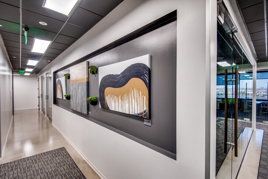 More Photos Of 511 E John Carpenter Fwy, Irving Coworking Space