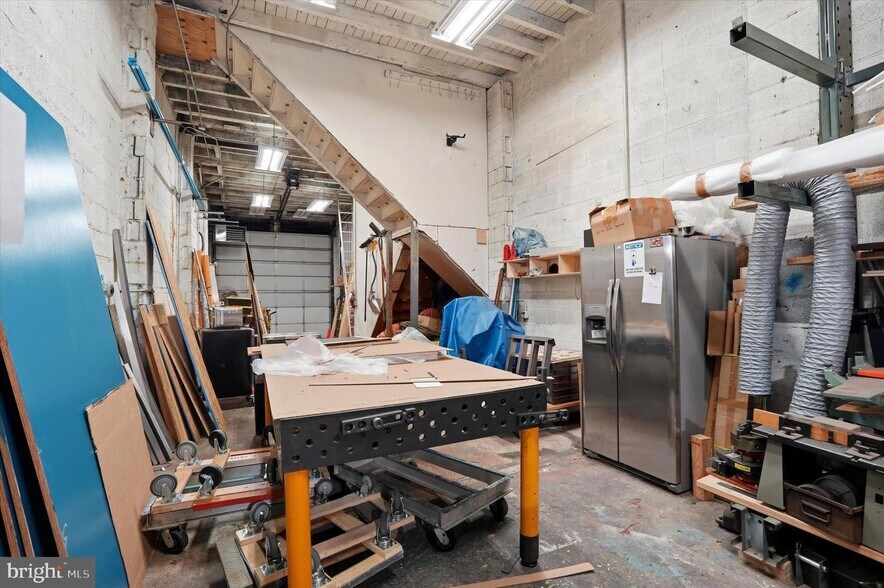 More Photos Of 2124-2132 E Arizona St, Philadelphia Warehouse For Sale