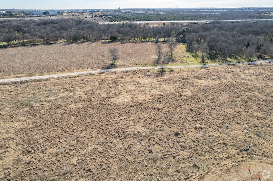 More Photos Of 600 FM 972, Georgetown Distribution For Lease