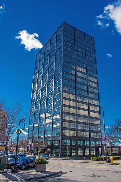Primary Photo Of 1000 Elm St, Manchester Office For Lease