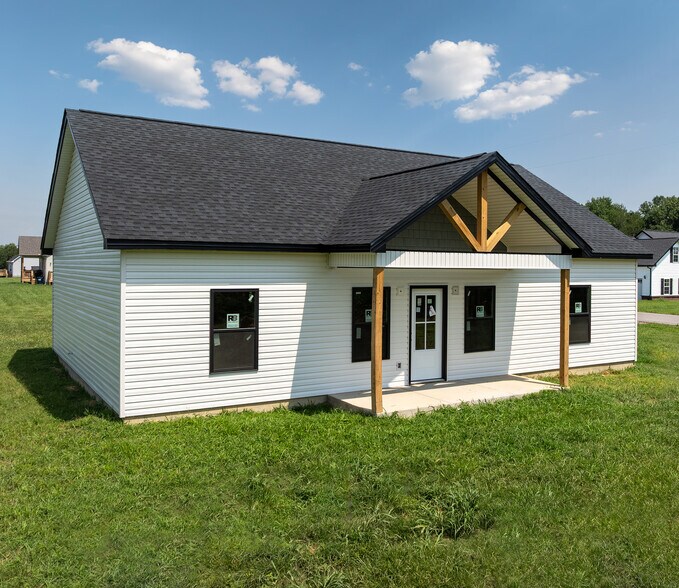 More Photos Of , Lafayette Specialty For Sale
