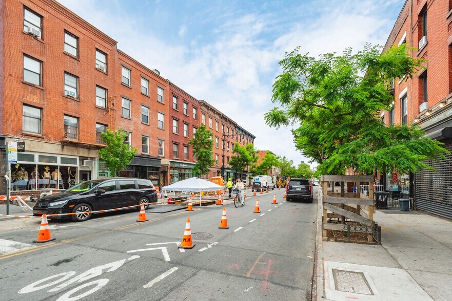 More Photos Of 136 Franklin St, Brooklyn Apartments For Sale