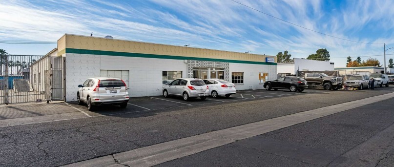 Primary Photo Of 7582-7592 Park Ave, Garden Grove Warehouse For Lease