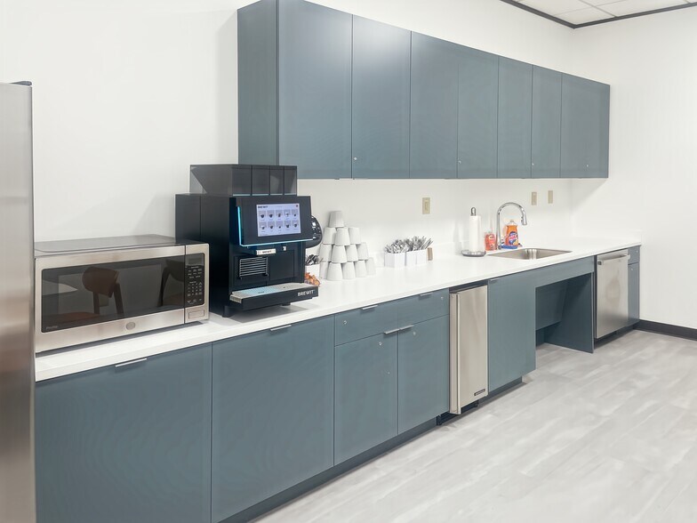 More Photos Of 505 E Huntland Dr, Austin Coworking Space