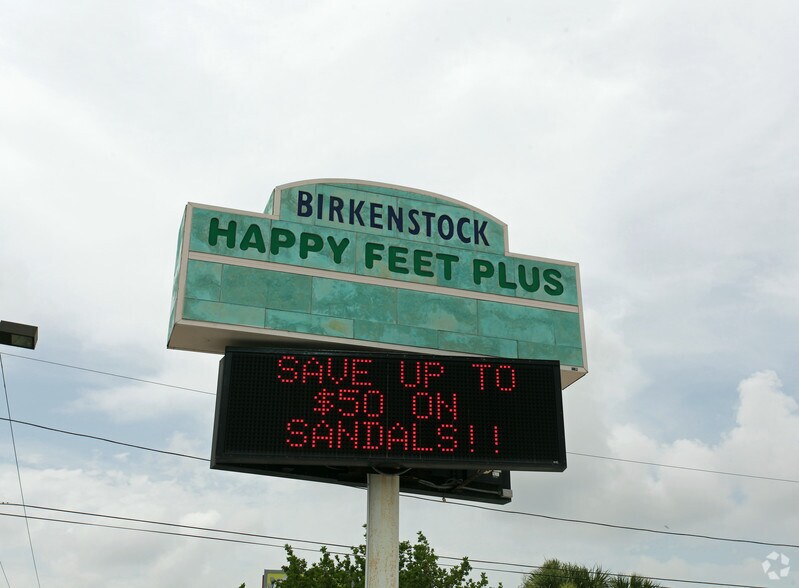 More Photos Of 28384 US Highway 19 N, Clearwater General Retail For Sale