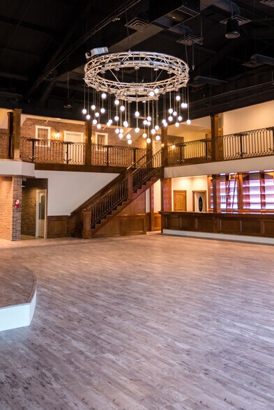 More Photos Of 22 E 200 S, Clearfield Restaurant For Sale