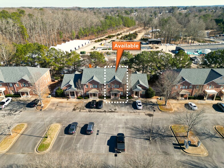 More Photos Of 5470 McGinnis Village Pl, Alpharetta Office For Lease