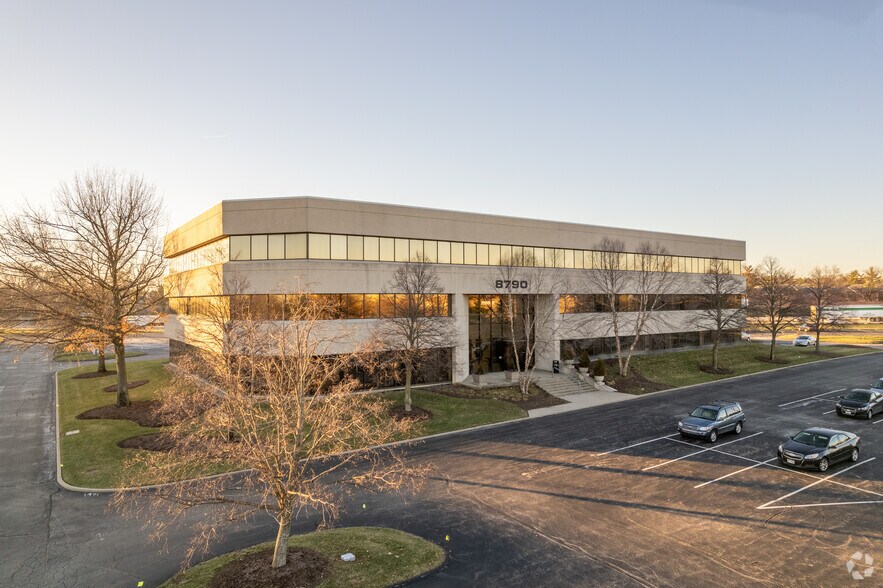 More Photos Of 8790 Governors Hill Dr, Cincinnati Office For Sale