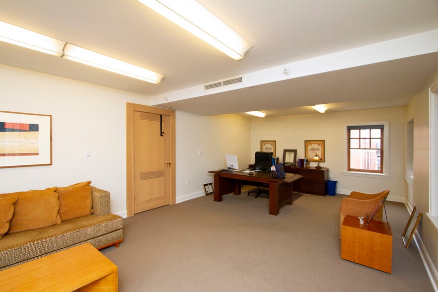 More Photos Of , Kansas City Unknown For Sale