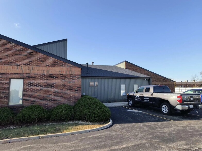 More Photos Of 101-109 W 79th Ave, Merrillville Office For Lease