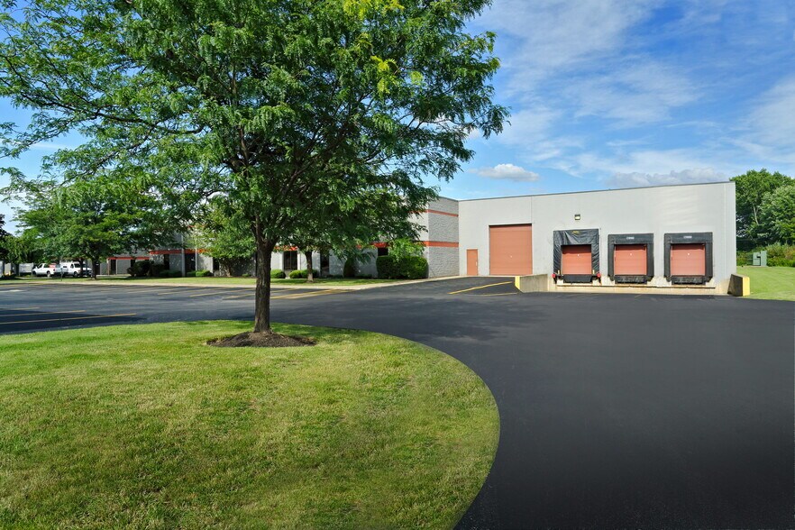 More Photos Of 2205 Kenmore Ave, Tonawanda Unknown For Lease