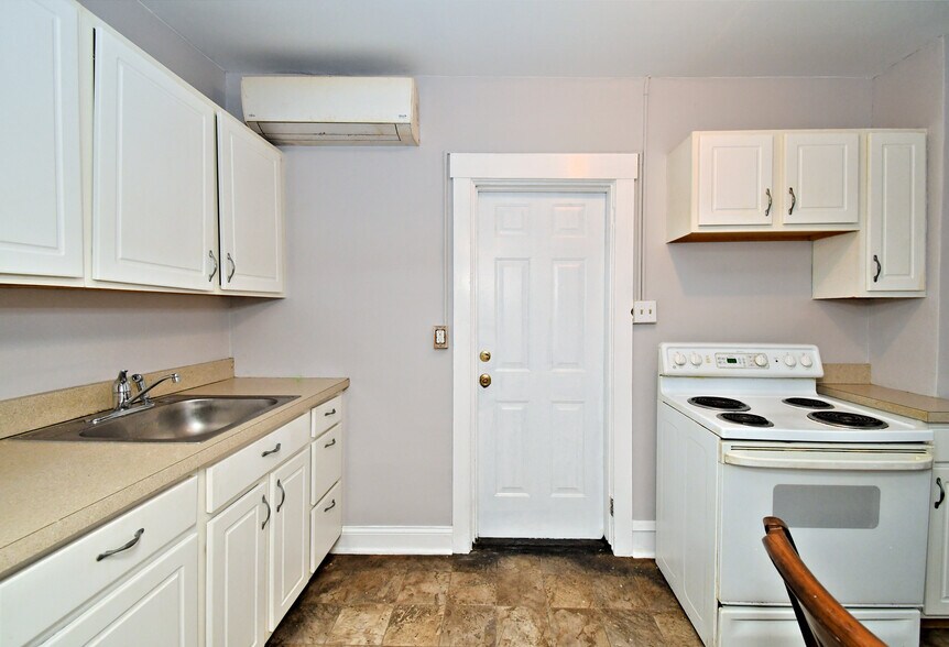 More Photos Of 101 E Main St, Lansdale Apartments For Sale