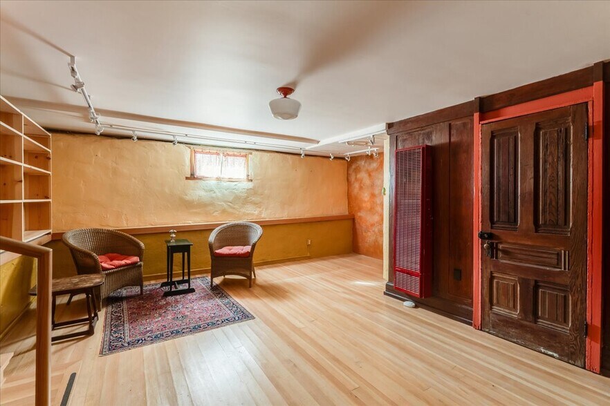 More Photos Of 687 Islay St, San Luis Obispo Apartments For Sale