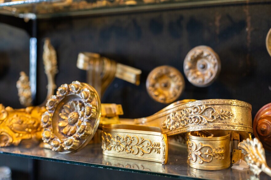 More Photos Of 1901 W Alabama St, Houston Freestanding For Sale