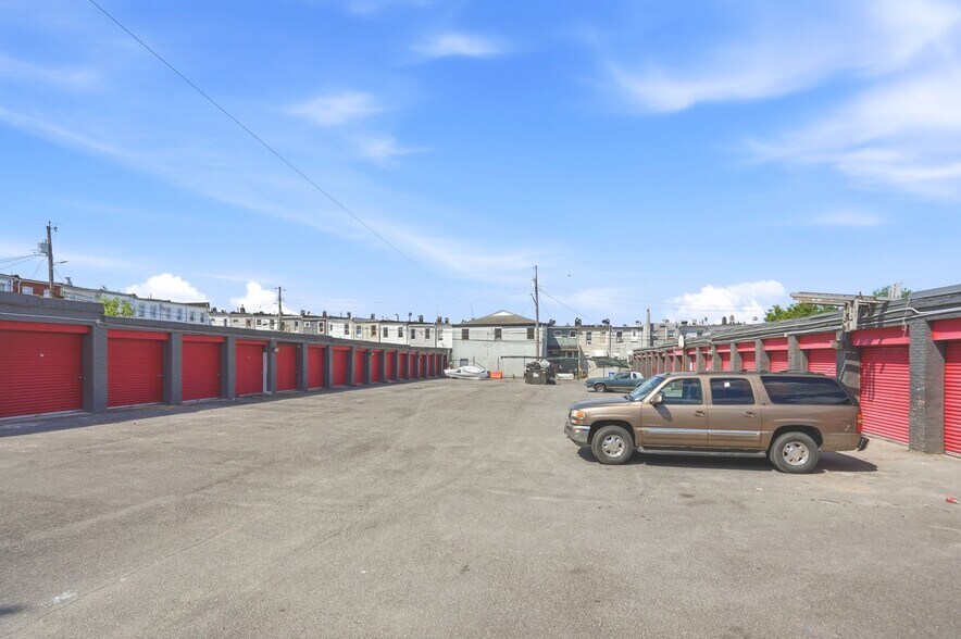 More Photos Of 3305 Esther Pl, Baltimore Self Storage For Sale