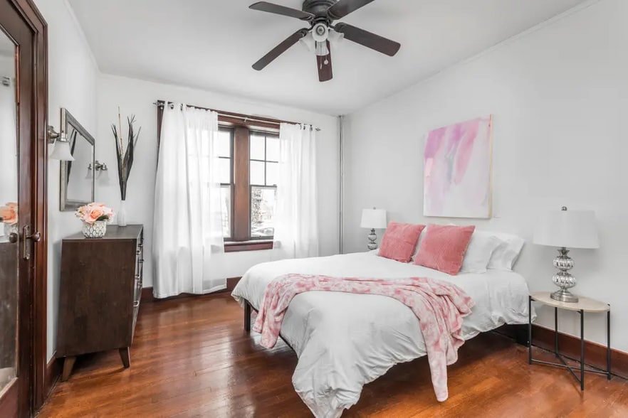 More Photos Of 2101 N Pennsylvania St, Indianapolis Apartments For Sale