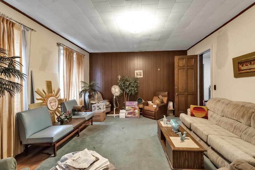 More Photos Of 101 Swinburne St, Buffalo Religious Facility For Sale