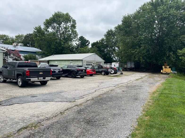 More Photos Of 135 Hanover Pike, Hampstead Flex For Sale