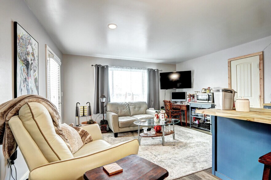 More Photos Of 280 S Main St, Brighton Storefront Retail Residential For Sale