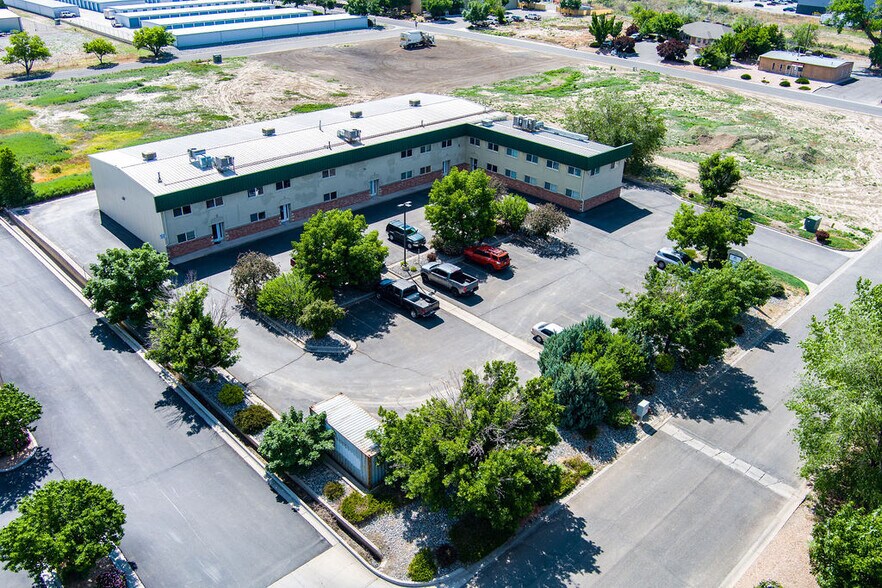 More Photos Of 562 W Crete Cir, Grand Junction Warehouse For Lease