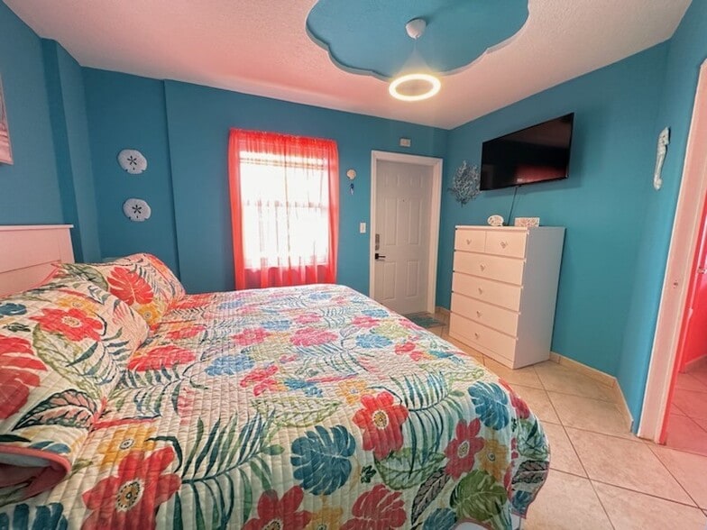 More Photos Of 3401 NE 10th St, Pompano Beach Hotel For Sale