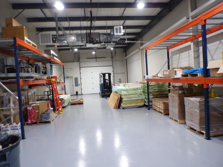 More Photos Of 10404 Chapel Hill Rd, Morrisville Light Distribution For Lease