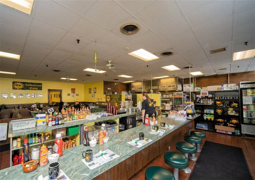 More Photos Of 280 High St, Clinton Department Store For Sale