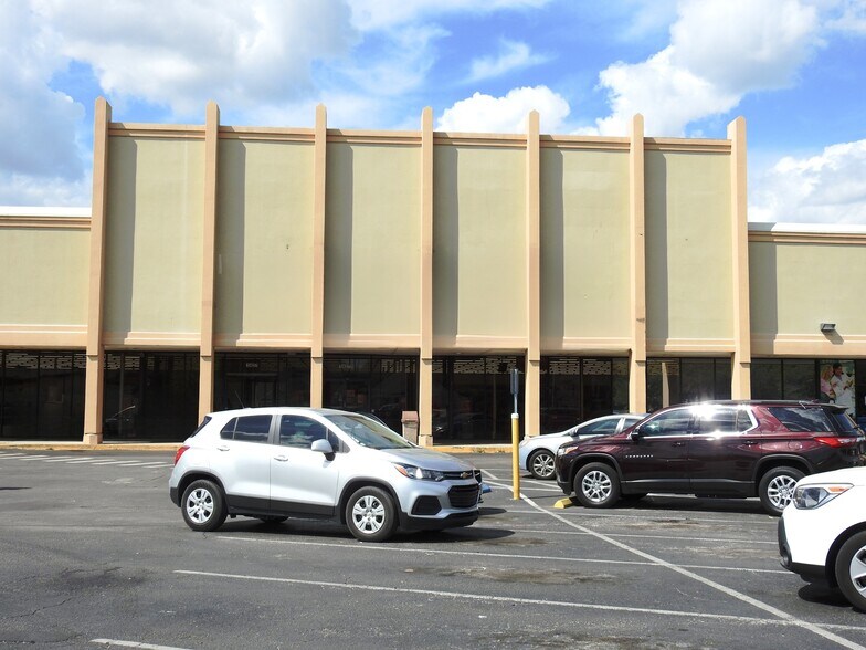 More Photos Of 1425 S Collins St, Plant City Unknown For Lease