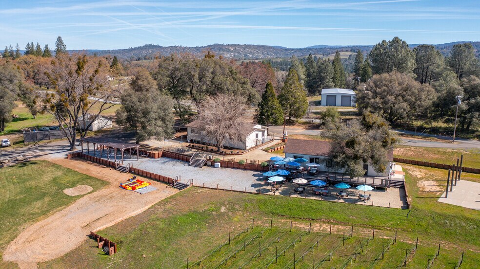 More Photos Of 7449 Fairplay Rd, Somerset Specialty For Sale