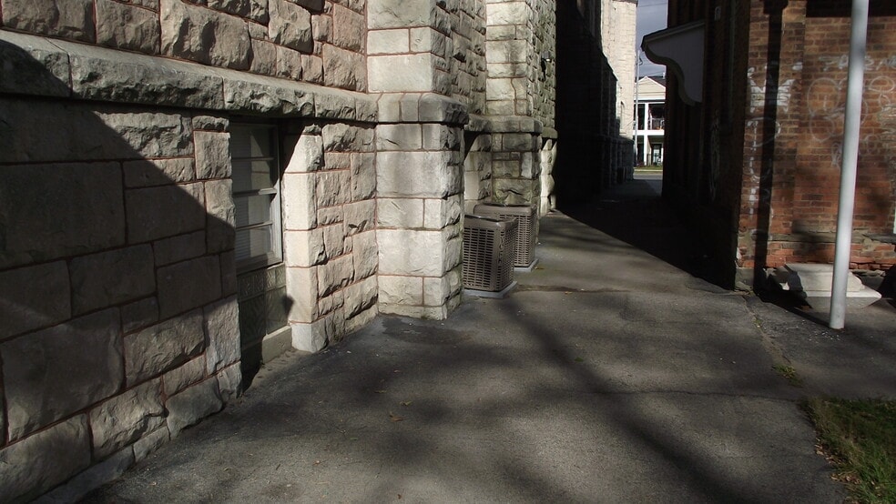 More Photos Of 820 Eastern Ave, Schenectady Religious Facility For Sale