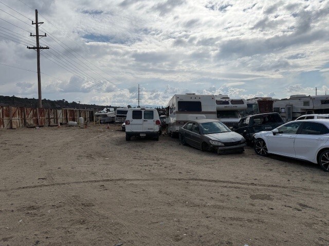 More Photos Of 58581 371, Anza Auto Repair For Sale