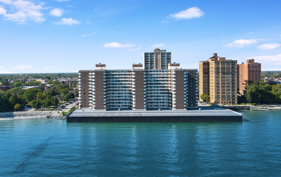 More Photos Of , Chicago Multifamily For Sale