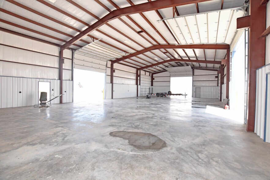 More Photos Of 8340 Boles Rd., Odessa Warehouse For Lease