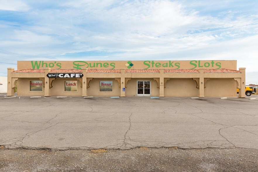 More Photos Of 900 W Nevada Hwy 372, Pahrump Bar For Sale