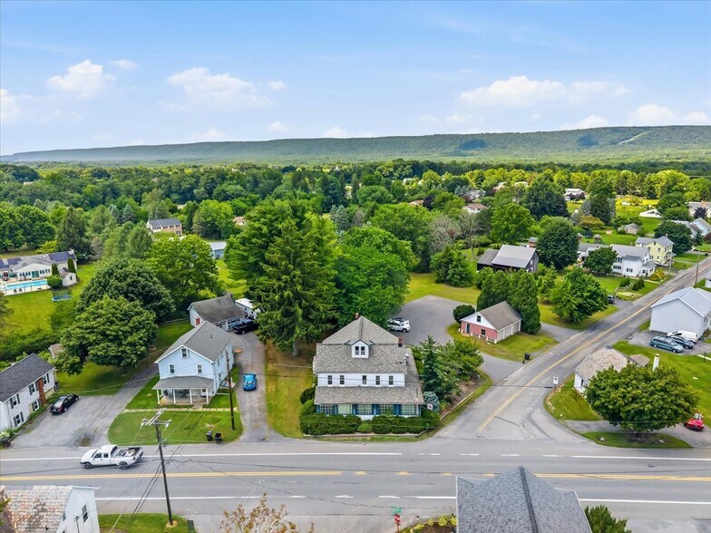 More Photos Of 402 W Moorestown Rd, Nazareth Medical For Sale