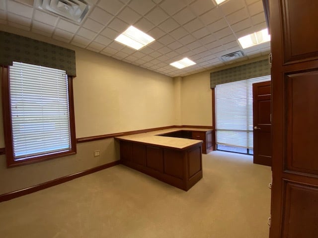 More Photos Of 616 Village Dr, Virginia Beach Office For Lease