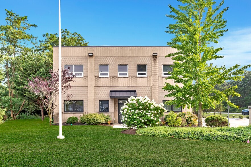 More Photos Of 253 Mantoloking Rd, Brick Apartments For Sale