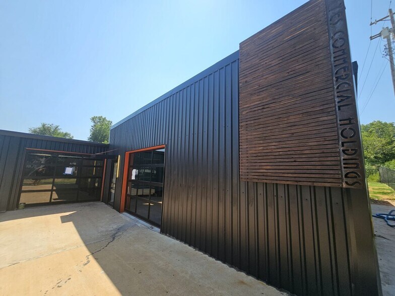 More Photos Of 8709 N Western Ave, Oklahoma City Office For Lease