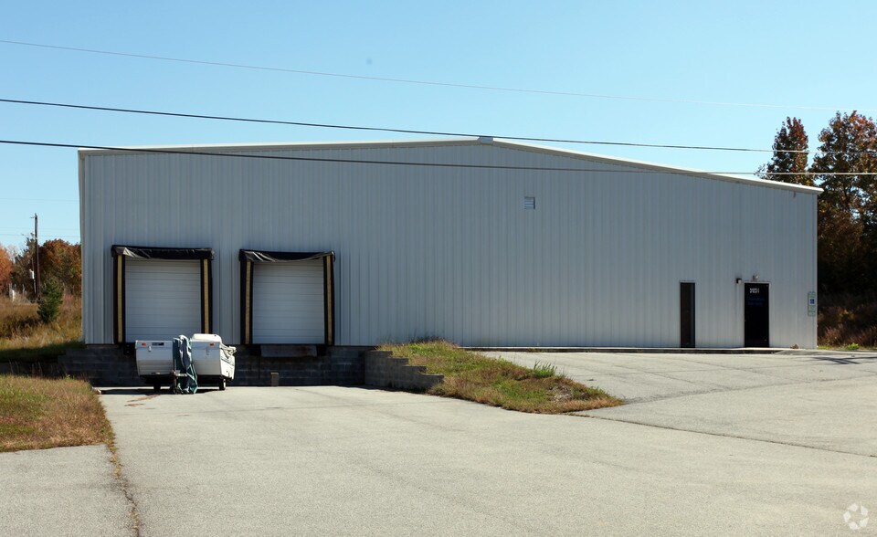 Primary Photo Of 3123 Cedar Park, Greensboro Unknown For Lease