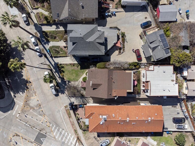 More Photos Of 577 N Boylston St, Los Angeles Apartments For Sale