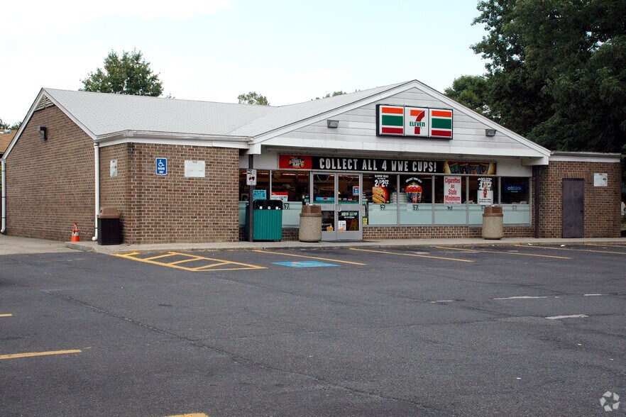 Primary Photo Of 46 Twin Rivers Dr, East Windsor Convenience Store For Sale